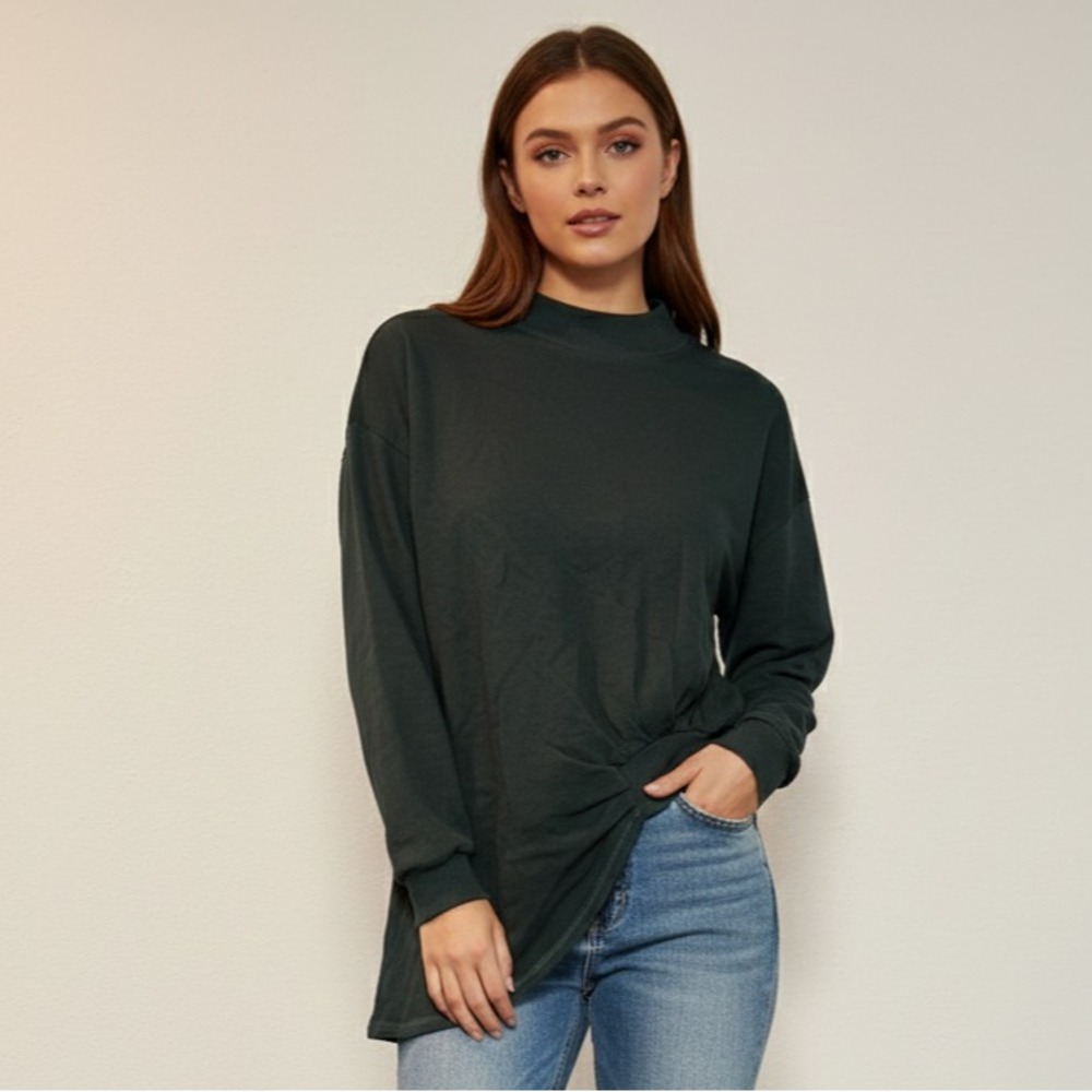 NWT Lanston Pullover Sweatshirt Women's Small Green Asymmetrical‎ Hem Mock Neck